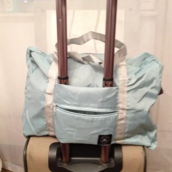 Baby blue travel weekend duffel hockey gym carryon hospital bag - Picture 4 of 8